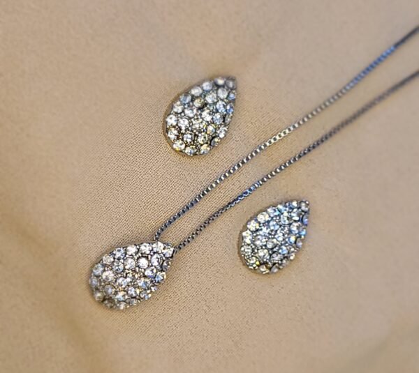 Zircon Brilliance Pendant & Earrings Set