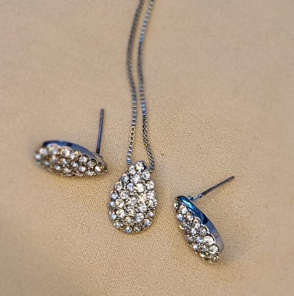 Zircon Brilliance Pendant & Earrings Set - Image 2