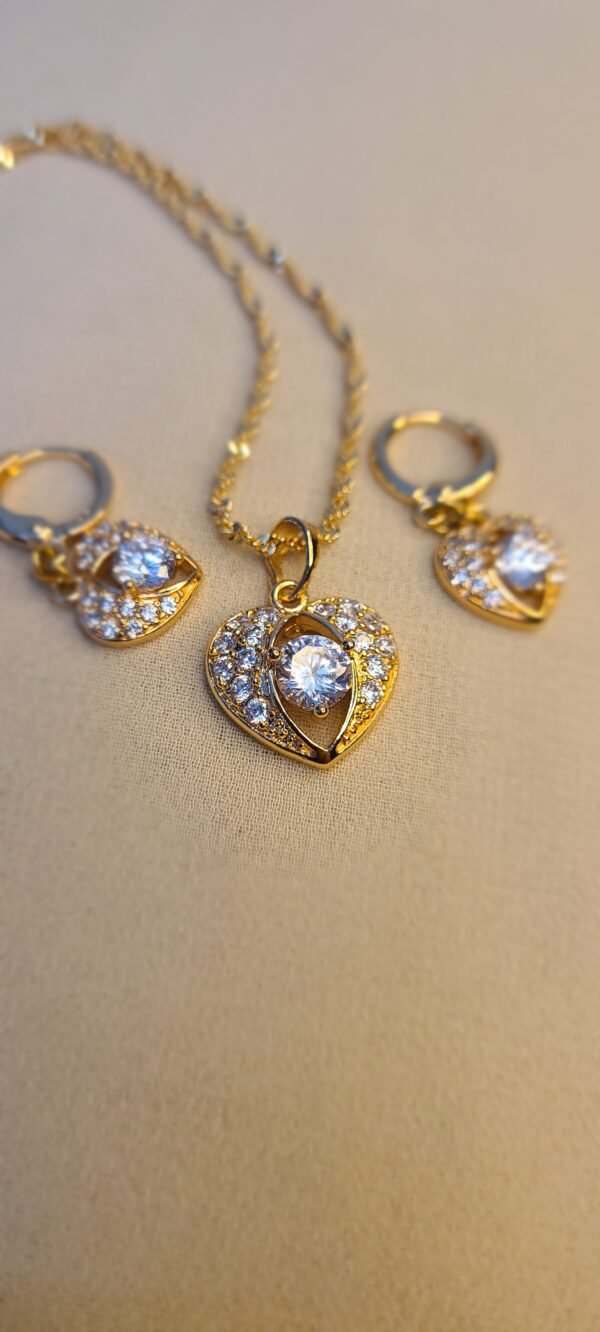 Eternal Love Heart Zircon Necklace & Earrings Set - Image 2