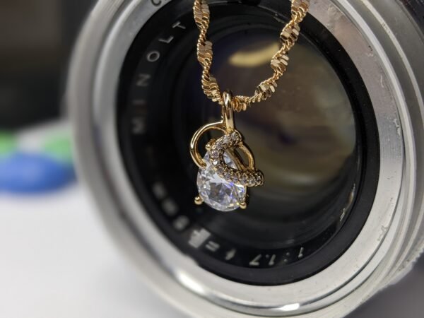 Elegant Teardrop Zircon Pendant Necklace - Image 8
