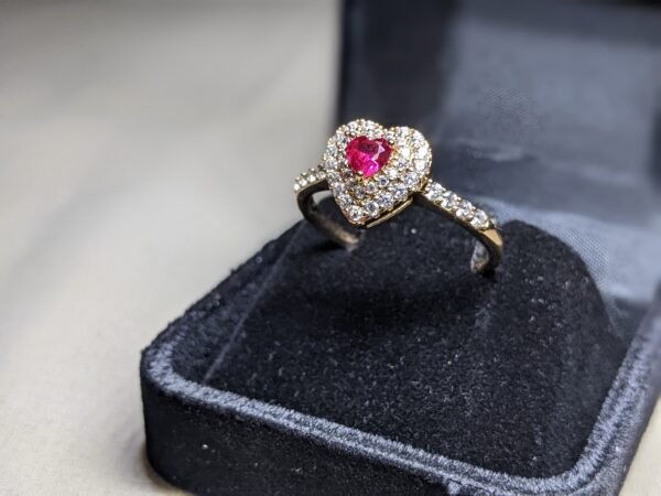 Red Heart Zircon Ring - Image 5