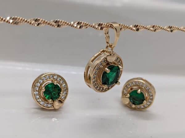 Green Pearl Zircon Necklace - Image 6
