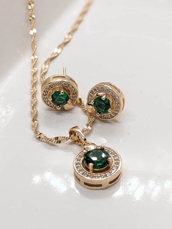 Green Pearl Zircon Necklace - Image 4