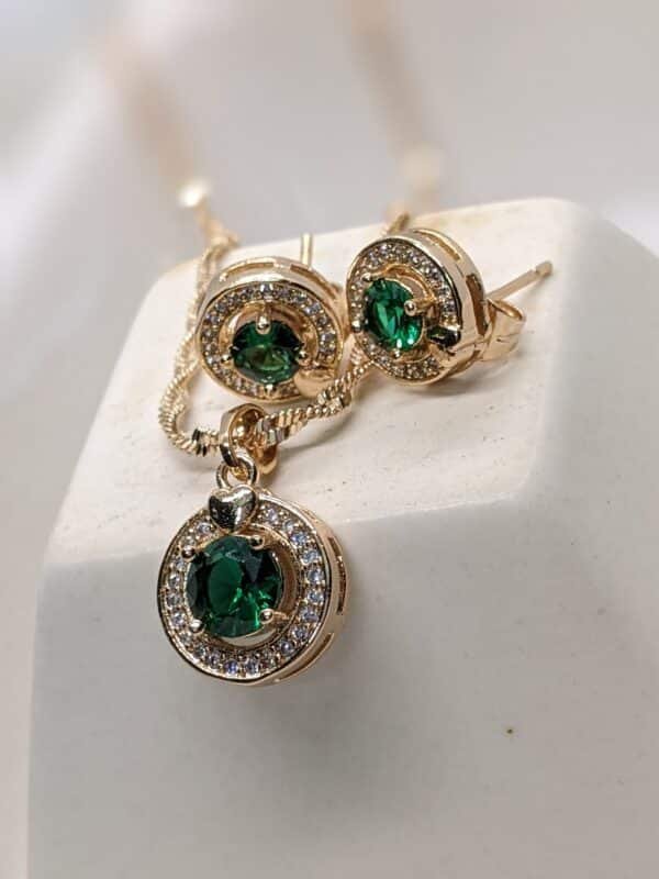 Green Pearl Zircon Necklace - Image 3