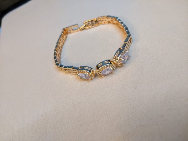 Exquisite Three Diamond Zircon Bracelet