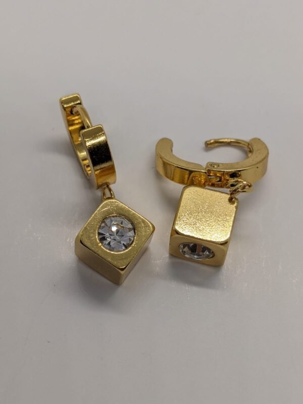 Luxe Cube Zircon Earrings - Image 5