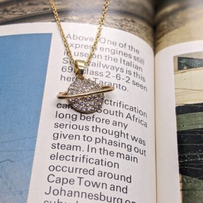 Elegant Gold Orbit Pendant