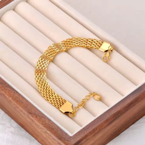 Luxury Gold Mesh Bracelet – Exclusive Edition - Image 4