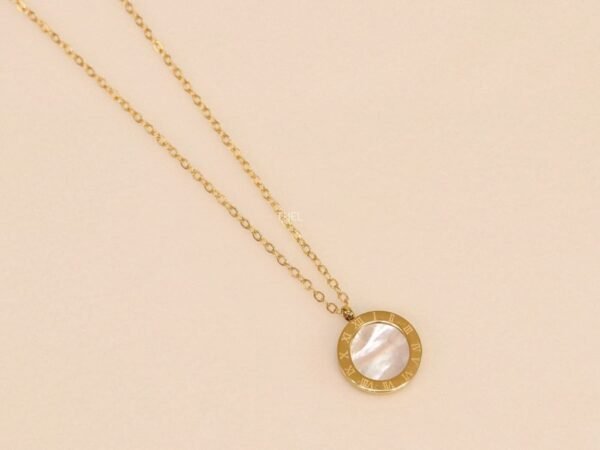 Eternal Glow Roman Necklace - Image 5