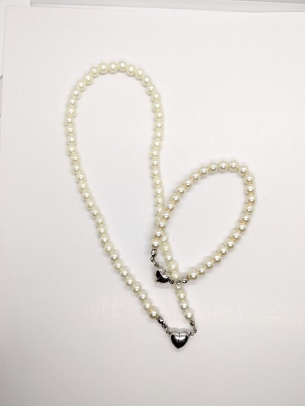 Elegant Pearl Necklace & Bracelet with Magnetic Heart Clasp