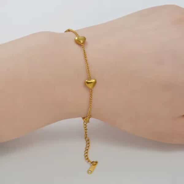 Golden Heart Link Bracelet - Image 4